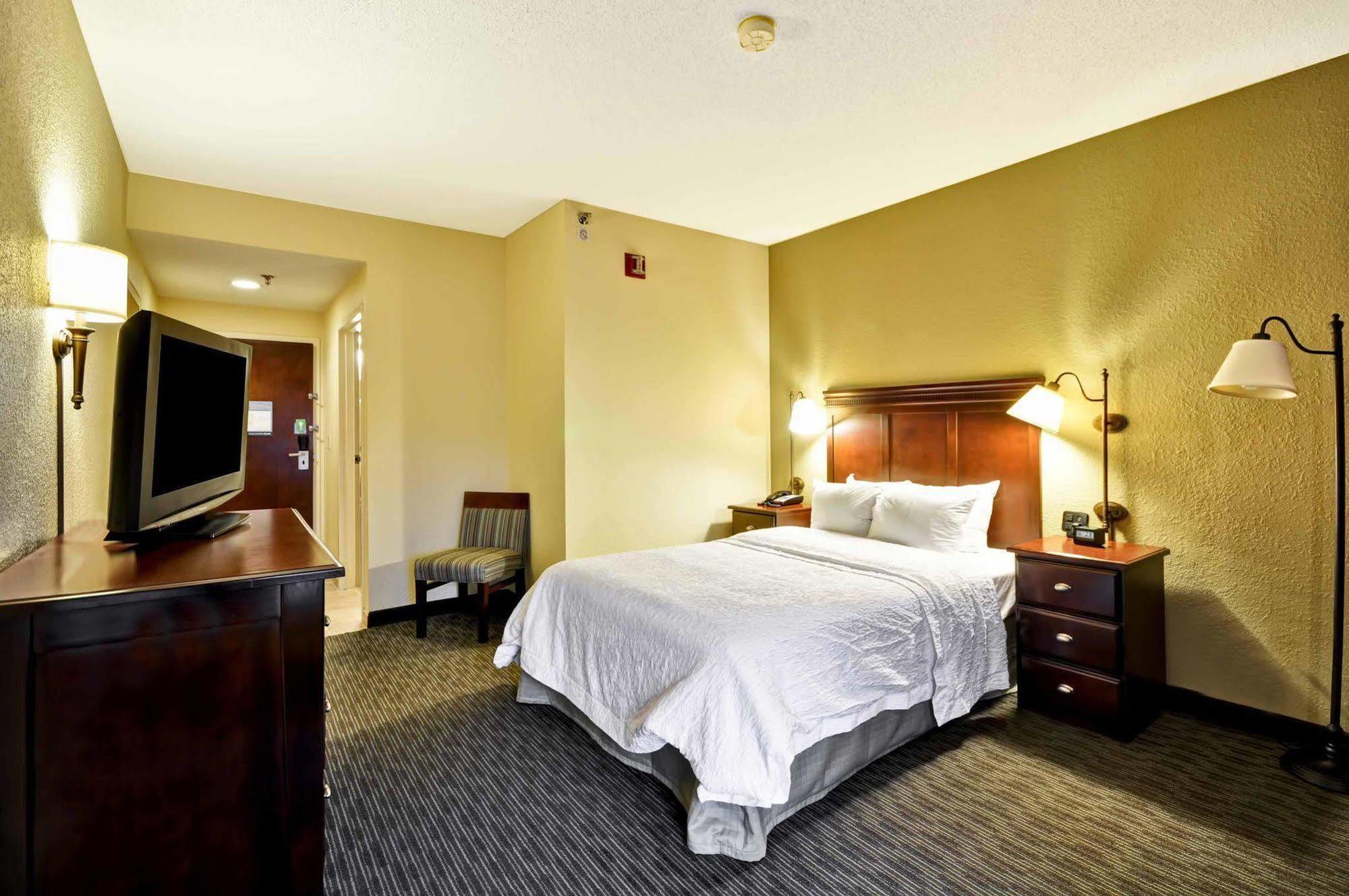 Hampton Inn Charlotte-Gastonia Eksteriør bilde